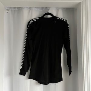 Helly Hansen Women's LIFA Active Stripe Crew Base Layer, Back + White, Large